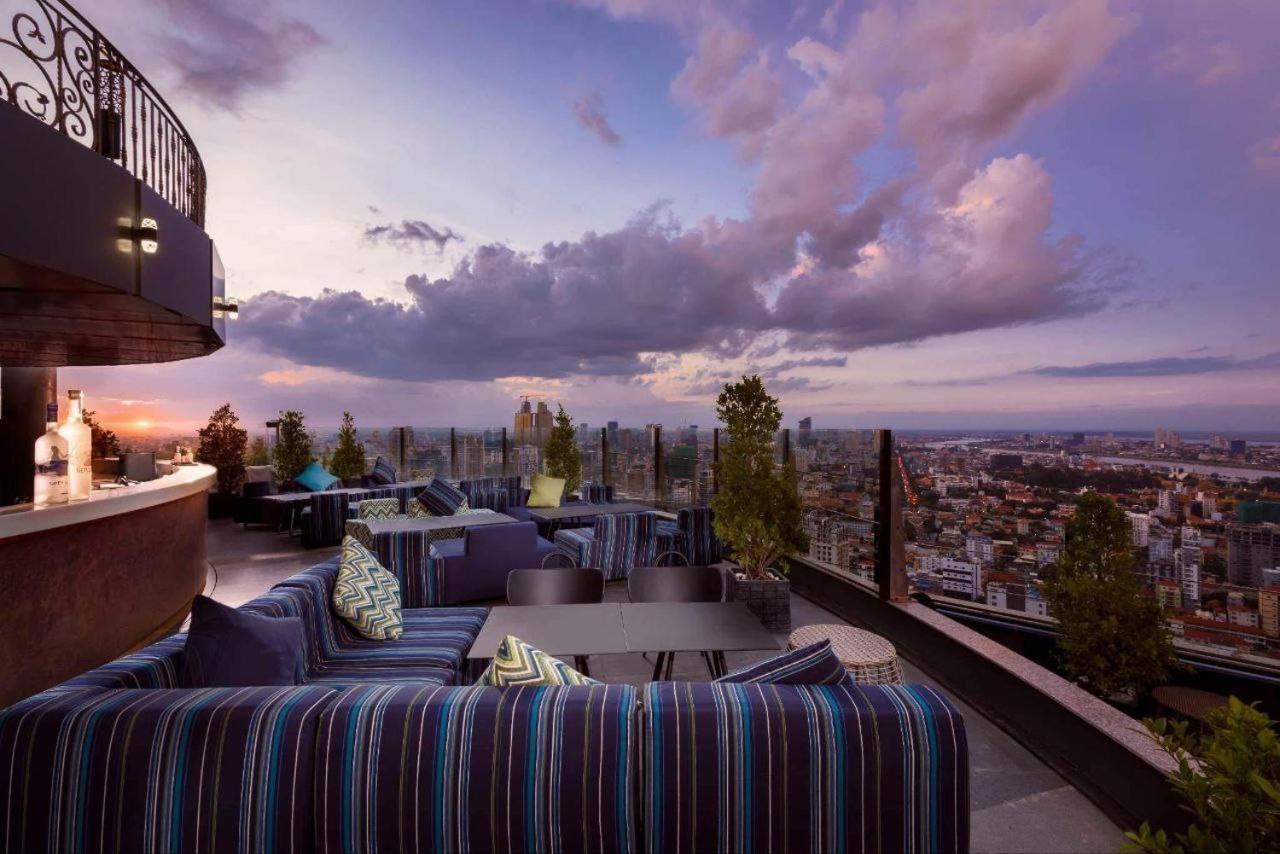 Sf Hotel Penthouse Residences Phnom Penh Exterior foto